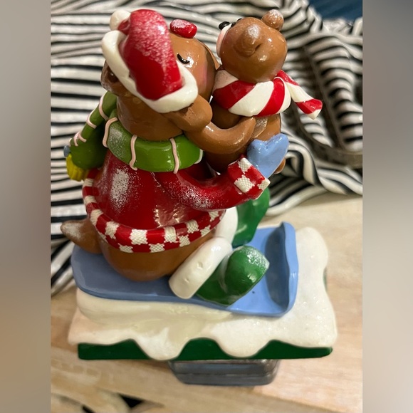 Claydough stocking hook bear & slay w/ 2 mantle hooks floral embossed bundle - Picture 8 of 16